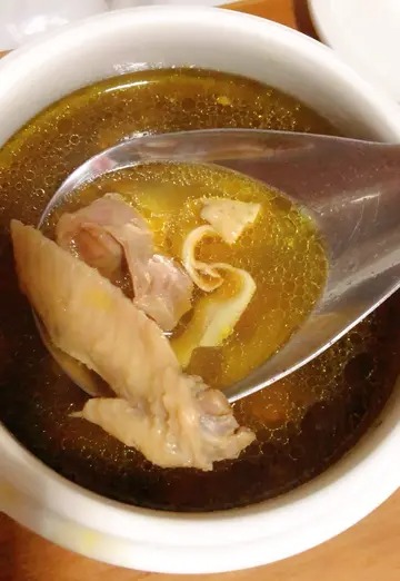 马来西亚鱼胶漂白吗(越南燕窝好吗？)