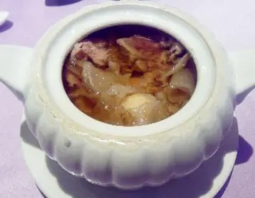 花胶和鸡煲汤可以放淮山吗(姬松茸、花胶、山药、虫草花适合一起煲汤