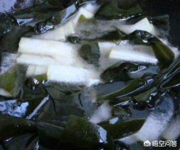鱼胶和海带能一起煲汤(黄豆和海带能一起煮汤吗？)