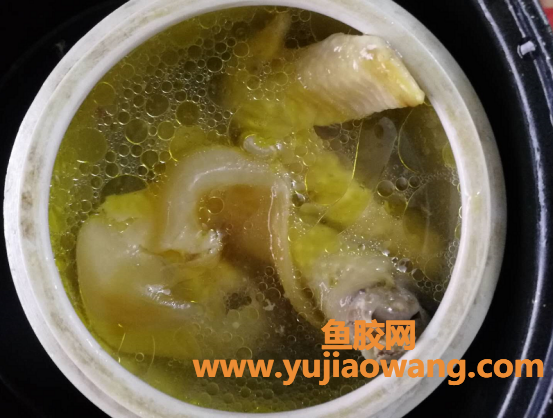(夏天适合吃鱼胶炖鸡翅)海鲜干品靓货在湛江，干品鱼胶怎么吃_