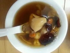 薏米百合花胶汤怎么做好吃(花胶补血养颜汤怎么做，推荐9种做