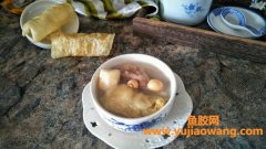 (鱼胶和苹果能同吃吗)今日滋补汤_鱼胶猪骨汤、丝瓜豆腐木耳汤