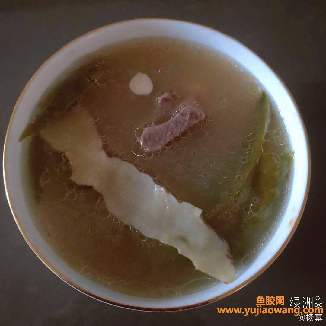 (鱼胶虫草汤的做法窍门)煲汤小能手杨幂，同款养生美颜汤，虫草红枣花