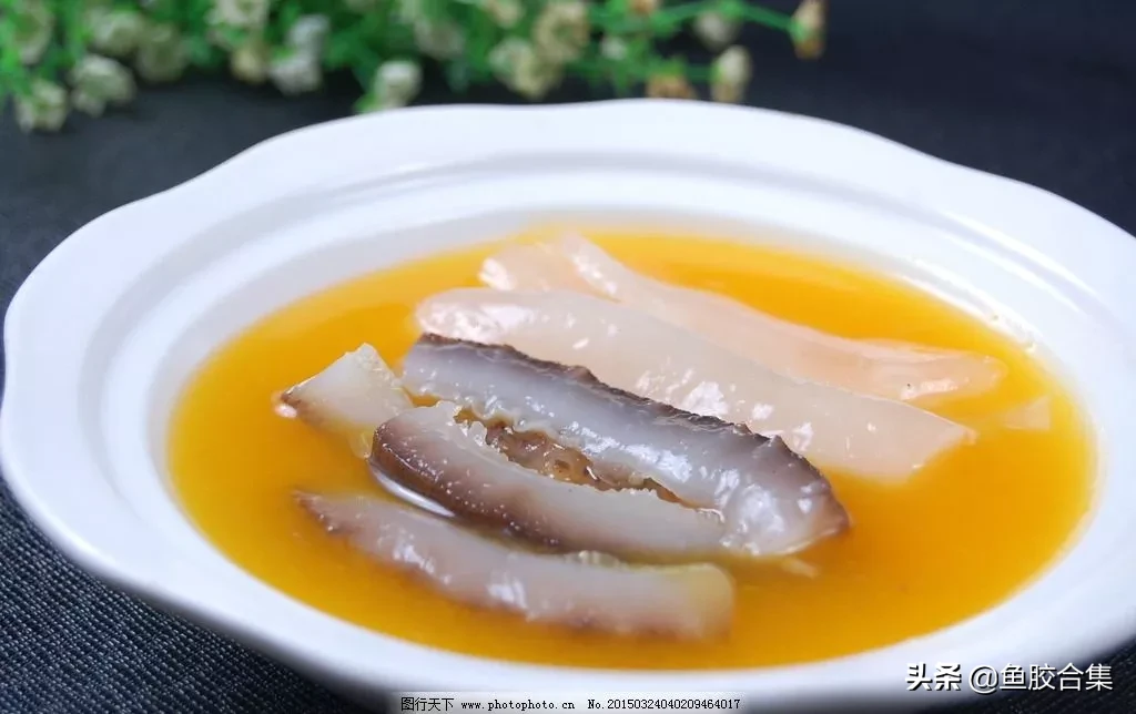 (鱼胶乌鸡煲汤的做法大全)炖鱼胶多加不同的“料”,能起到完全不同的