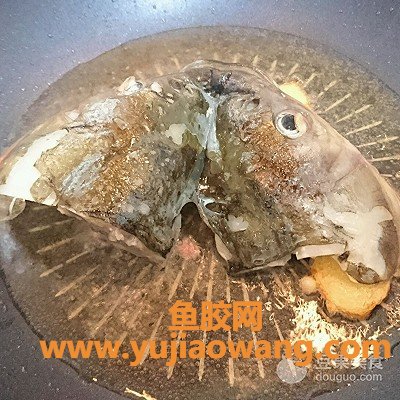 (孕妇鱼胶和鱼头一起炖可以吗)胶原蛋白美容圣品_鱼头鱼胶浓汤#宴客拿