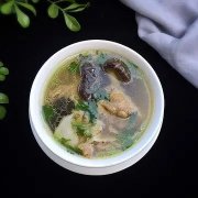 花胶炖鸡汤做法广东 花胶炖什么最好和滋补